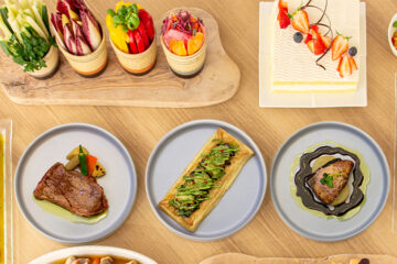 LINK SQUARE LUNCH BUFFET