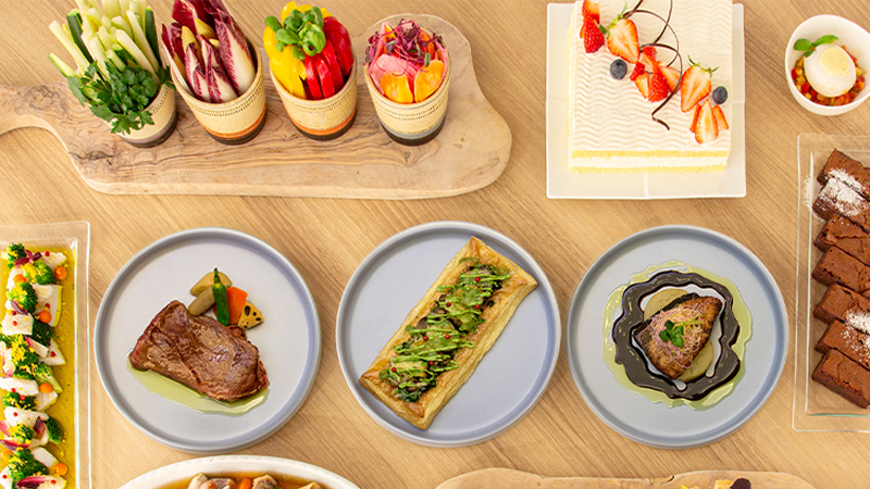 LINK SQUARE LUNCH BUFFET