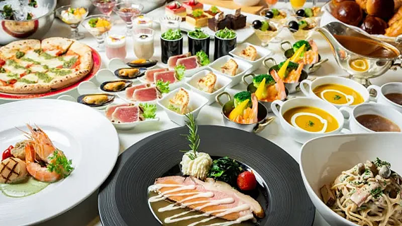 選べるメインディッシュ×セミビュッフェ