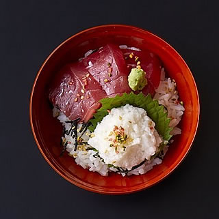 鮪漬け丼
