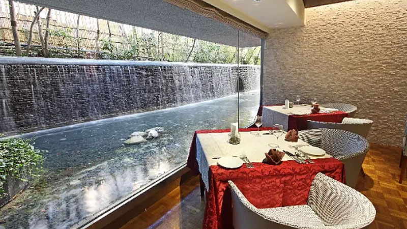 グランドキュイジーヌ　ラ・カスカドゥ